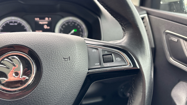 Skoda Karoq 2.0 TDI Edition 4x4 5dr DSG Diesel Estate